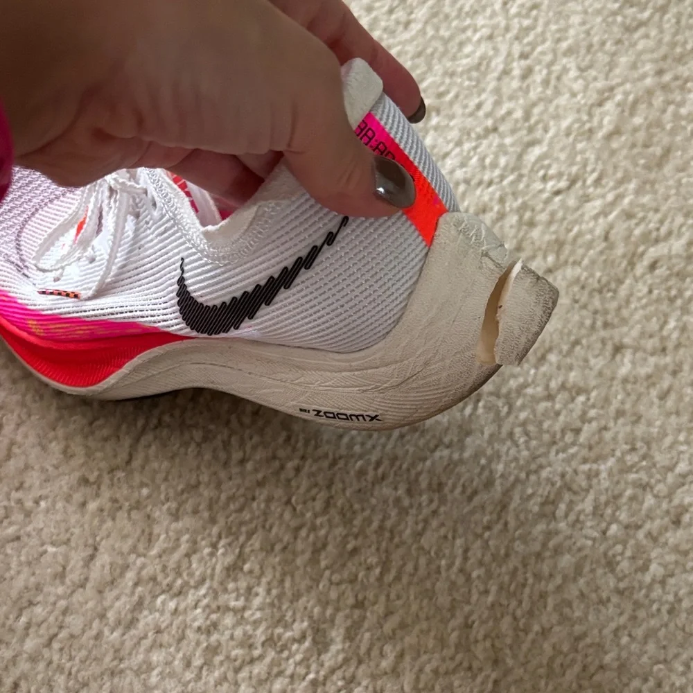 Nike ZoomX Vaporfly Next% 2 running shoes "Rawdacious” pink/white Mens 7 Wmn 8.5 - Picture 5 of 6